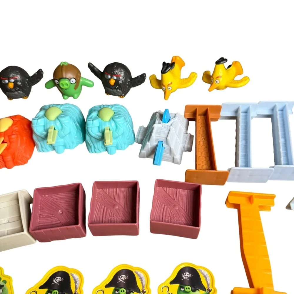 Angry Birds Toy Figure Lot Building‎ Blocks Crates Piggies Red Chuck 30+ Pieces